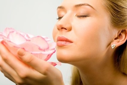 De-stress with Aromatherapy and Breath in Emotional Well-Being